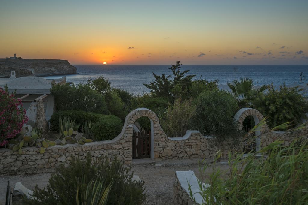 I Dammusi Di Borgo Cala Creta Hotel LMP Exterior foto